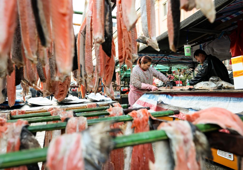 探訪中國東極魚市