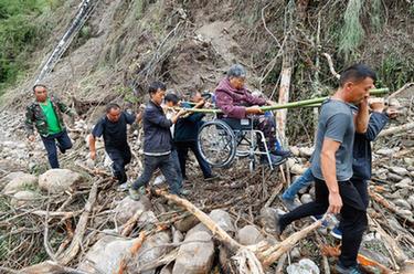 四川瀘定地震已造成86人遇難 35人失聯(lián)