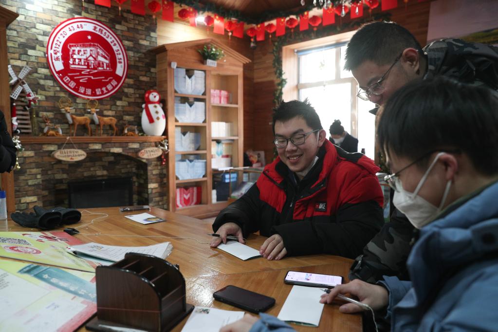 新華全媒+丨“神州北極”漠河：冰雪冷資源催生旅游熱產業(yè)