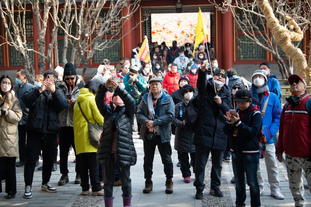 新華全媒+丨首團！香港“銀發(fā)族”組團重啟赴京游