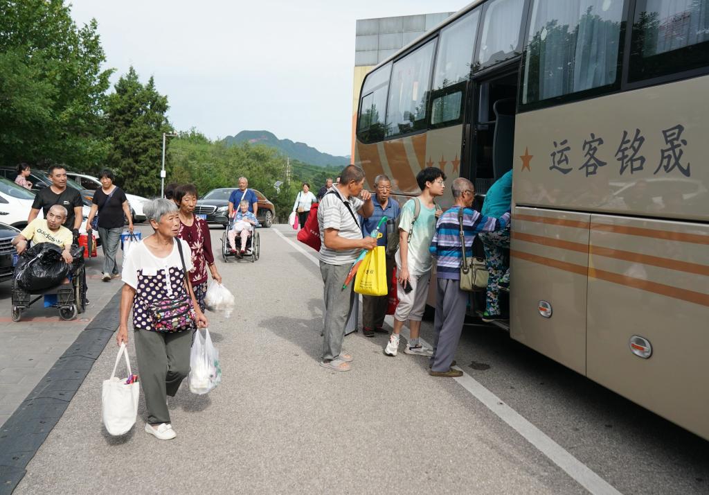 新華全媒+丨北京房山部分安置點村民重回家園