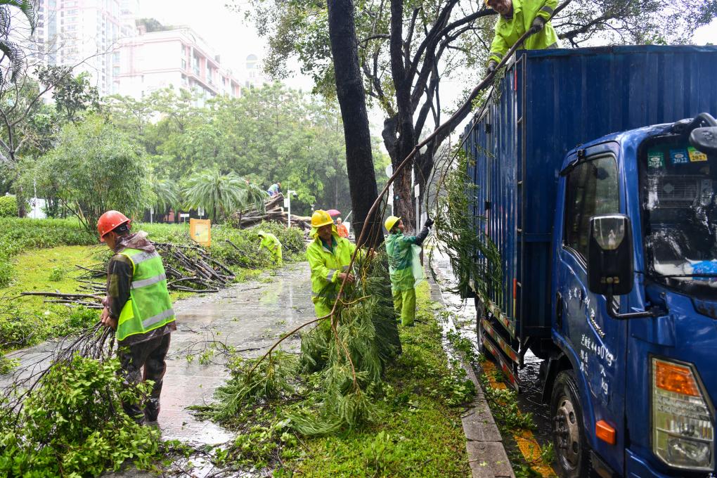 新華全媒＋｜“蘇拉”以強臺風(fēng)級登陸廣東珠海 近距離影響深圳