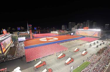 朝鮮慶祝國(guó)慶75周年